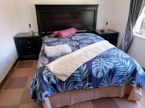 Unit F @ Friends Place, Johannesburg